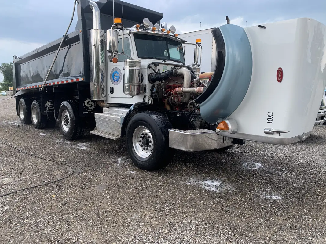 Commercial Fleet Washing