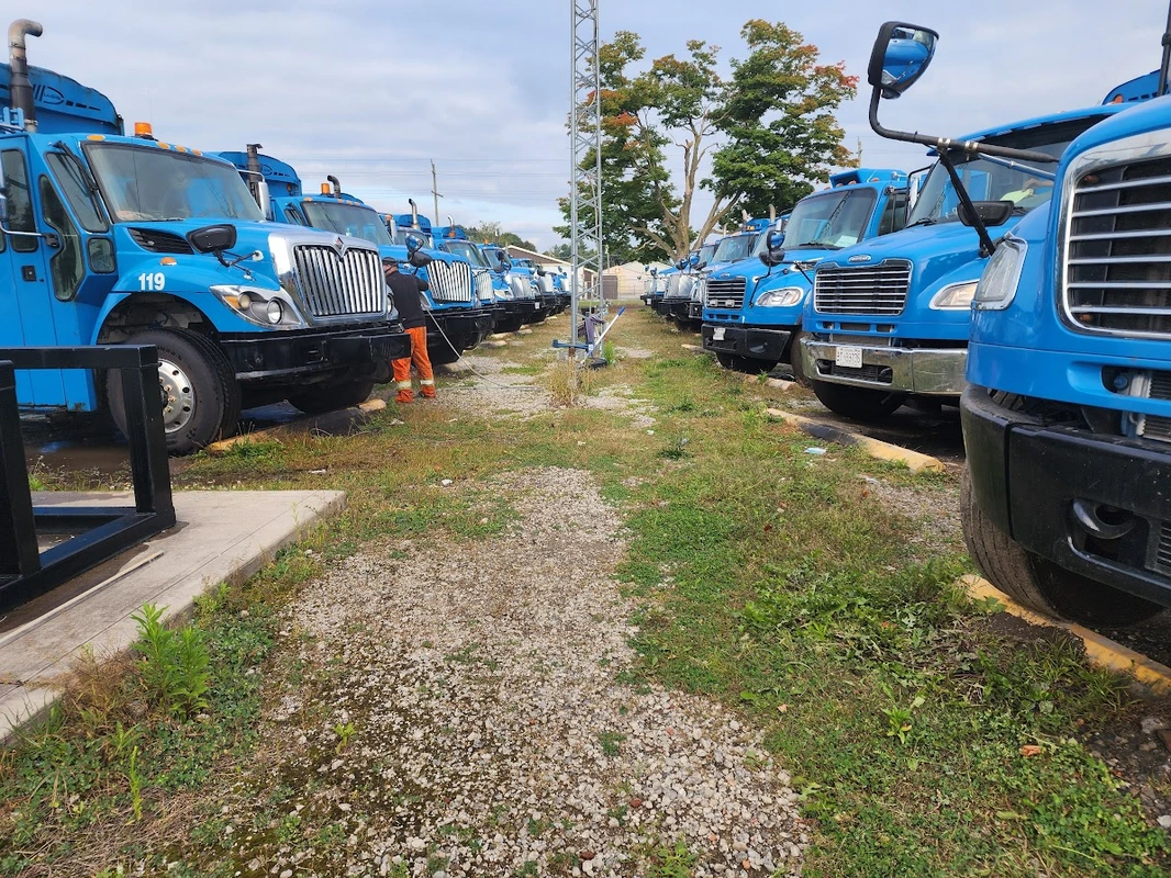 Commercial Fleet Washing