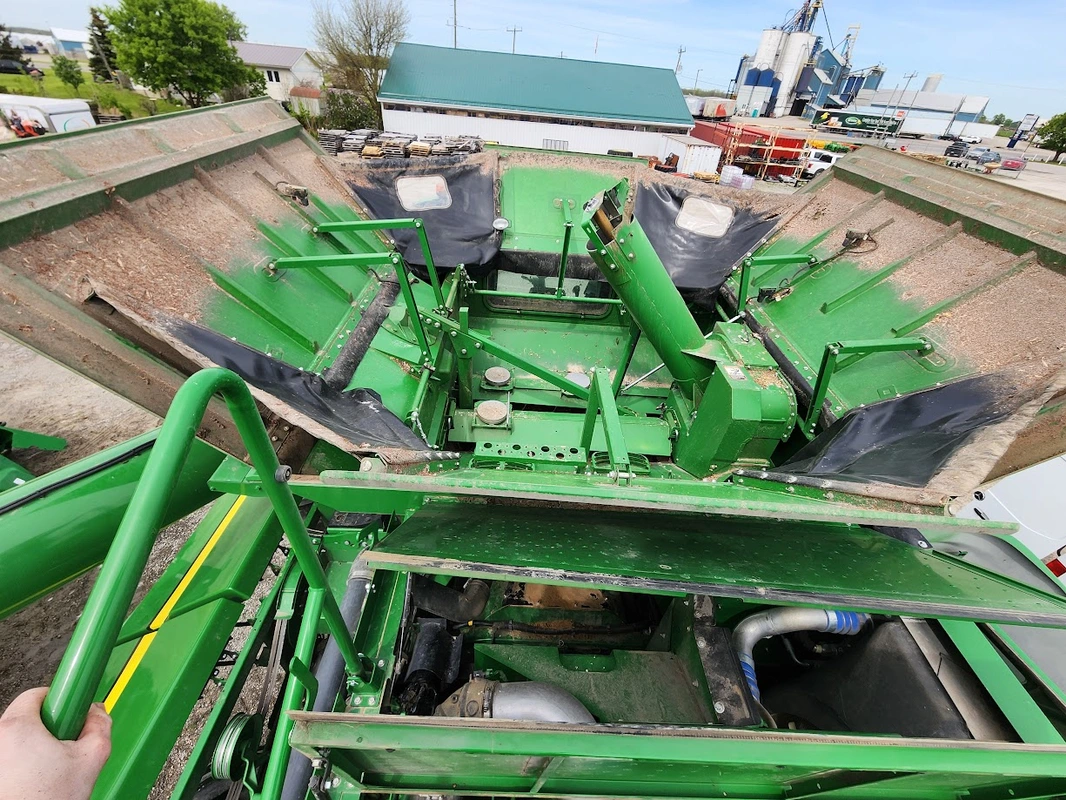 Agriculture & Livestock